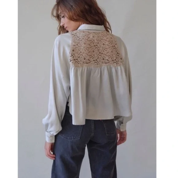 Urban Outfitters Callie Lace Cropped Blouse Sz S - Picture 4 of 9